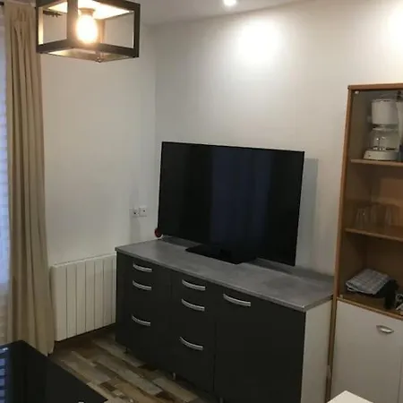 2 Pieces 25m2 1er G Appartement Bois-Colombes