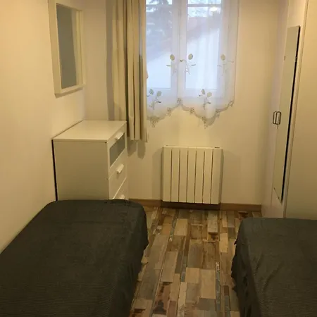 Apartment 2 Pieces 25m2 1er G *